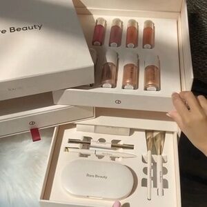 ISO Rare Beauty PR Box